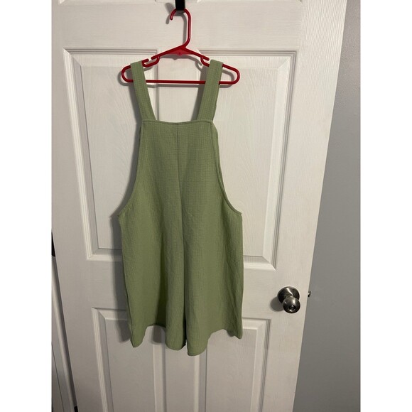 Emery Rose Dual Pocket Overall Romper Size XS - Picture 3 of 4